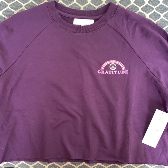 Spiritual Gangster Cropped Sweatshirt - Picture 6 of 8